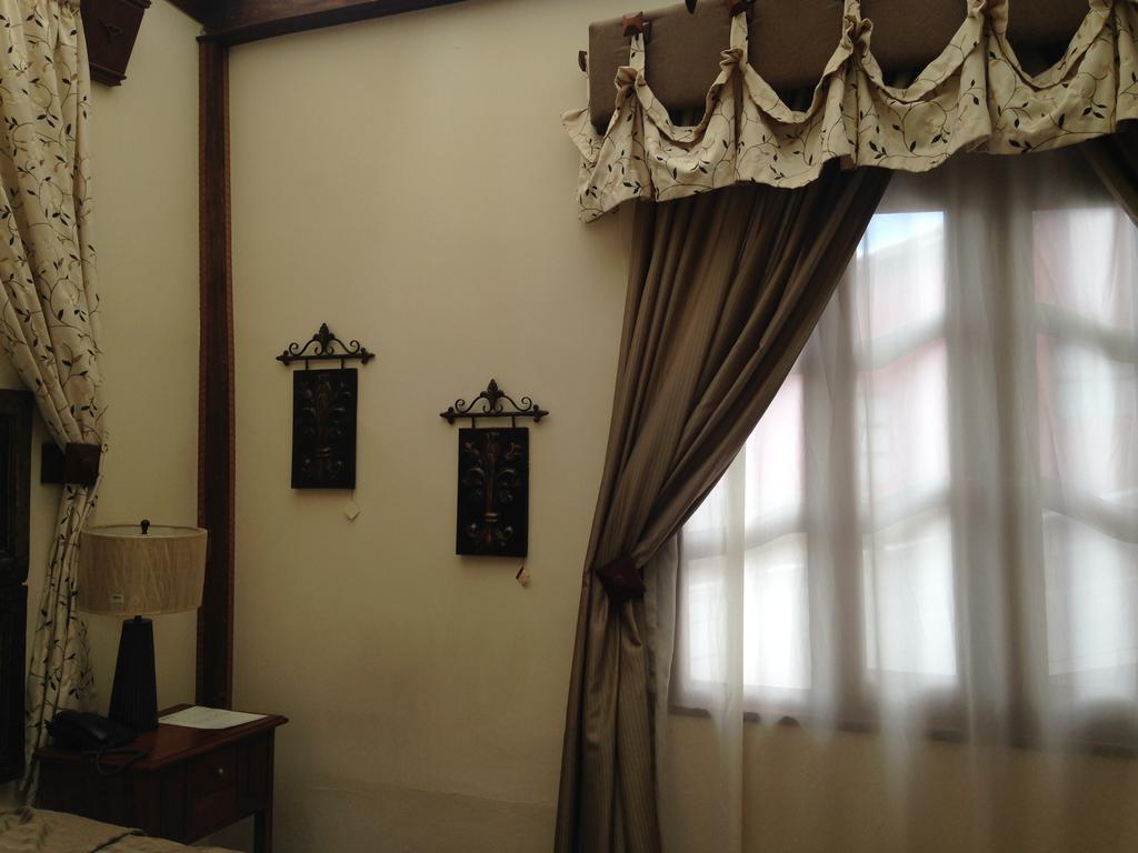 Roka Plaza Hotel Boutique Ambato Exterior photo